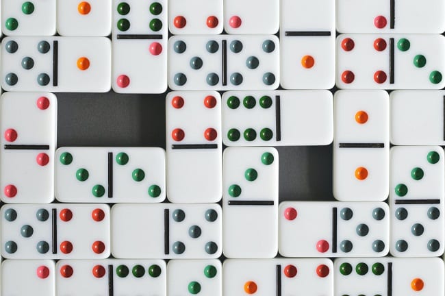 Kinh nghiệm không bị hớ trước những luật phạt của Cờ Domino